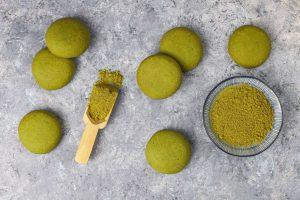 kue kering lebaran modern​