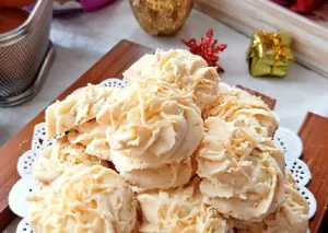 Kue Semprit Keju