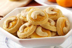 kue kering kacang mede