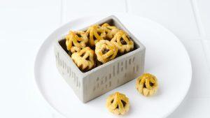 kue kering keranjang