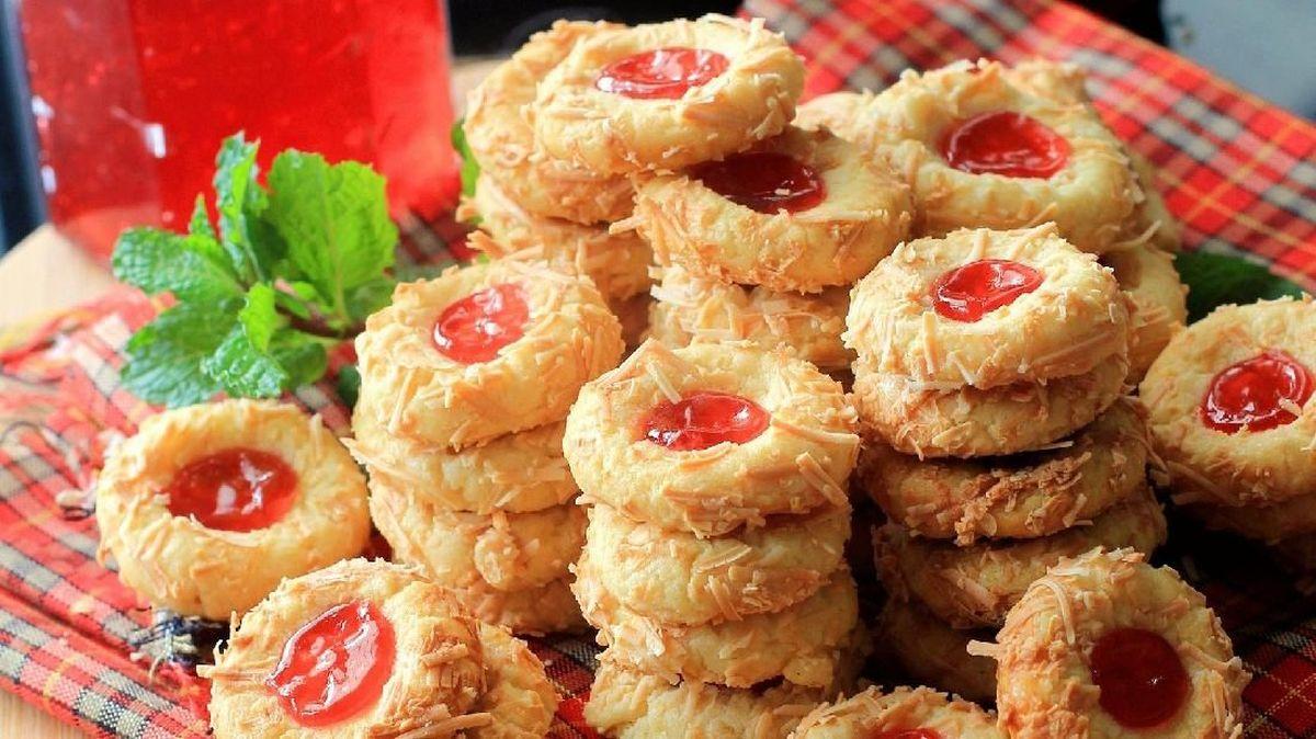 Kue Kering Selai Strawberry