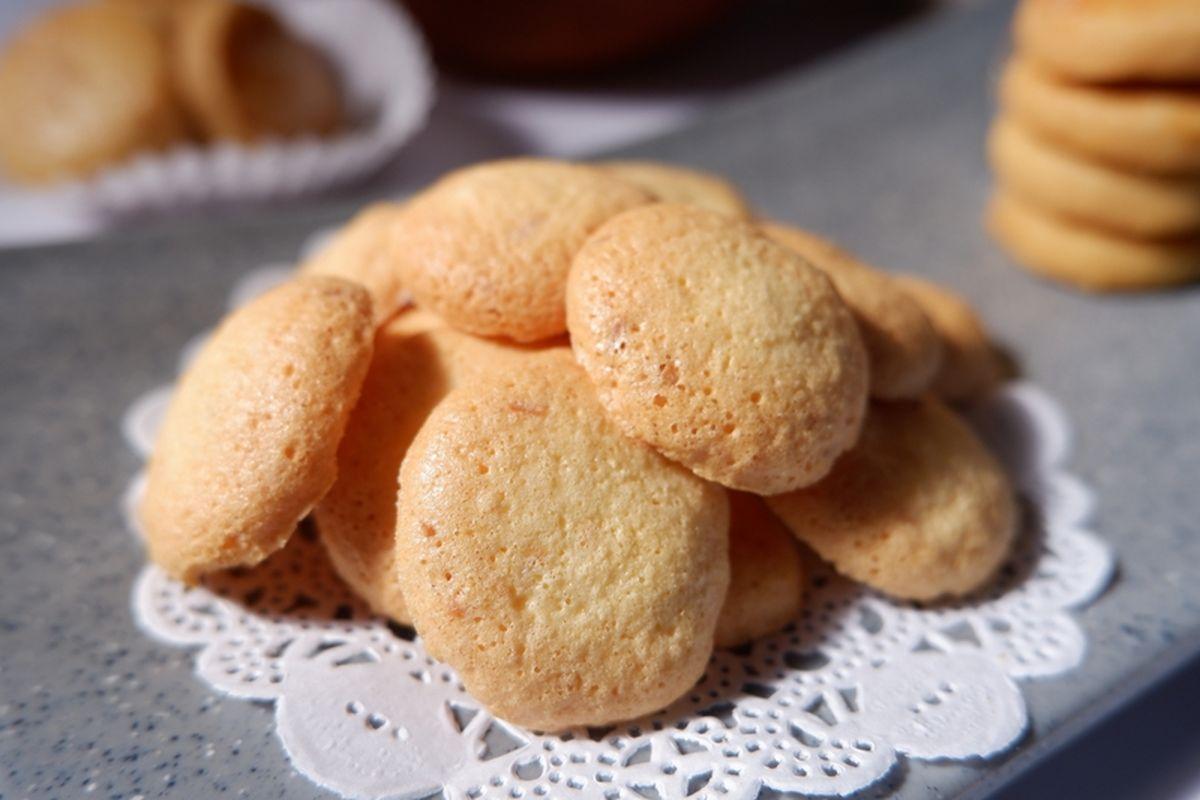 Kue Susu Kering